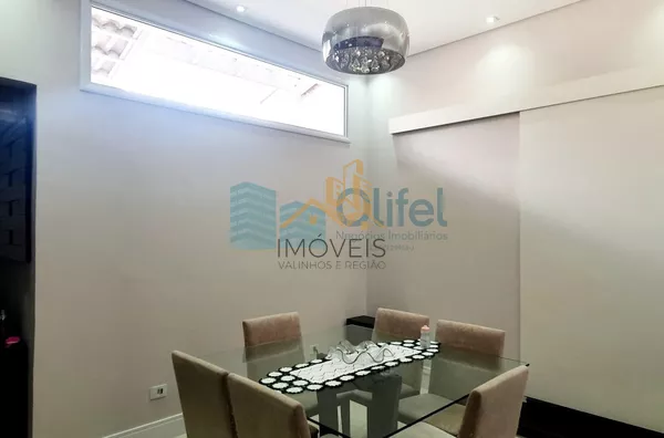 Excelente casa com 306 m², no melhor condomínio de Louveira, 01 suíte máster (closet e banho amplos com varanda + 02 dormitórios amplos, sala ampla e sala de jantar. Todos ambientes com ar condicionado novo. Cozinha, despensa, lavanderia, escritório e áre - Foto 26