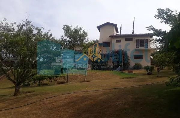Excelente sobrado na cidade de  Louveira, com 4 dormitórios, sendo 1 suíte master com closet, banheiro social, quartos avarandados, lavabo, ampla sala de estar, jantar e mezanino, escritório, cozinha, copa, lavanderia, despensa, área gourmet com churrasqu - Foto 34