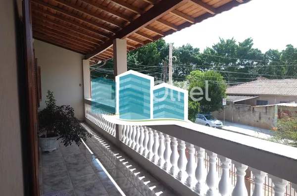 Excelente sobrado na cidade de  Louveira, com 4 dormitórios, sendo 1 suíte master com closet, banheiro social, quartos avarandados, lavabo, ampla sala de estar, jantar e mezanino, escritório, cozinha, copa, lavanderia, despensa, área gourmet com churrasqu - Foto 24