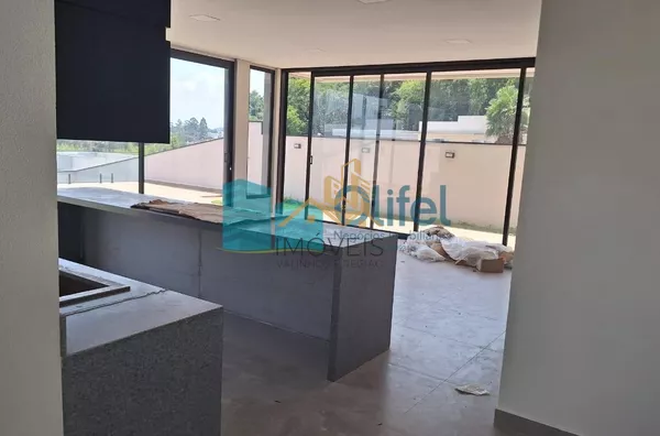 Excelente casa térrea,  novíssima,  em um dos condomínios mais procurados da cidade de Louveira com acabamento de primeira linha, telhado com telhas sanduiche que garantem conforto térmico da casa, proporcionando enorme conforto para sua família.  São 3 a - Foto 8