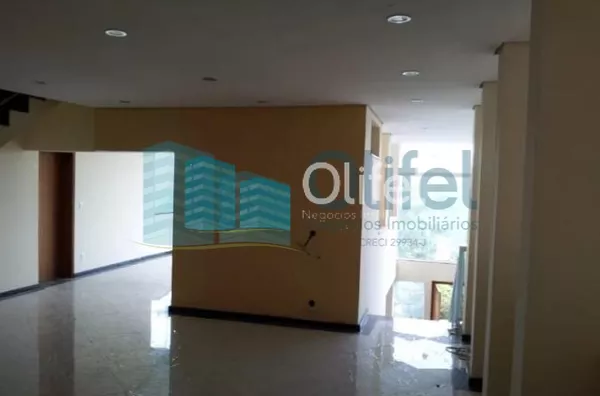 Casa à venda no Condomínio Jardim Botânico em Sousas. Com uma vista espetacular, ambientes espaçosos reformados e modernos. Construção sólida com 5 excelentes suítes.  Casa toda pensada em mobilidade e com elevador. Uma casa diferenciada e com vista magní - Foto 17