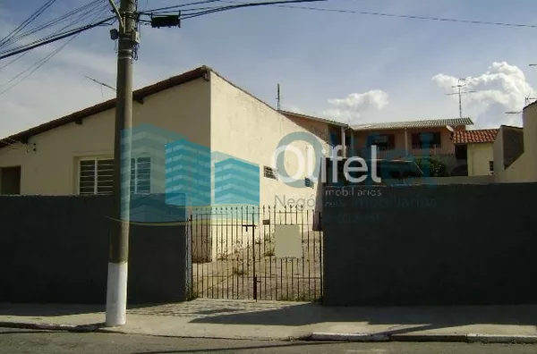 Linda casa que se encontra na cidade de vinhedo, venha conhecer e se encantar com a qualidade de vida!!!! - Foto 1