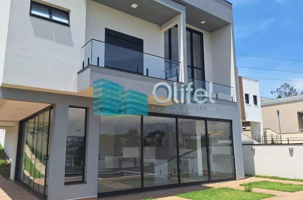 Excelente casa térrea,  novíssima,  em um dos condomínios mais procurados da cidade de Louveira com acabamento de primeira linha, telhado com telhas sanduiche que garantem conforto térmico da casa, proporcionando enorme conforto para sua família.  São 3 a - Foto 2