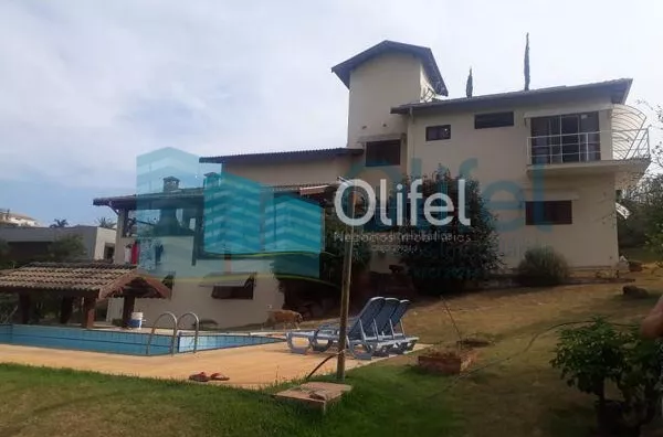 Excelente sobrado na cidade de  Louveira, com 4 dormitórios, sendo 1 suíte master com closet, banheiro social, quartos avarandados, lavabo, ampla sala de estar, jantar e mezanino, escritório, cozinha, copa, lavanderia, despensa, área gourmet com churrasqu - Foto 3