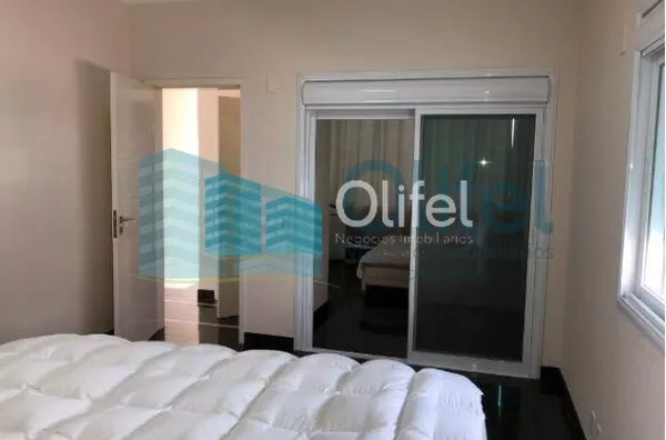 Sobrado em condomínio na cidade de Louveira,  com 3 dormitórios, 2 suítes, sendo 1 master com closet, escritório, sala 3 ambientes, home theater, ampla cozinha rica em armários, despensa, lavanderia, área gourmet com varanda, piscina aquecida, todo piso e - Foto 3