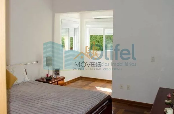 Casa residencial à venda, condomínio Estância Marambaia, Vinhedo. Maravilhosa casa, implantada em 4 lotes unificados que são passíveis de desmembramento, recentemente reformada, possui sala de estar com varanda e lago de carpas, sala de jantar, home theat - Foto 24