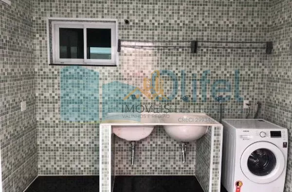 Sobrado em condomínio na cidade de Louveira,  com 3 dormitórios, 2 suítes, sendo 1 master com closet, escritório, sala 3 ambientes, home theater, ampla cozinha rica em armários, despensa, lavanderia, área gourmet com varanda, piscina aquecida, todo piso e - Foto 5