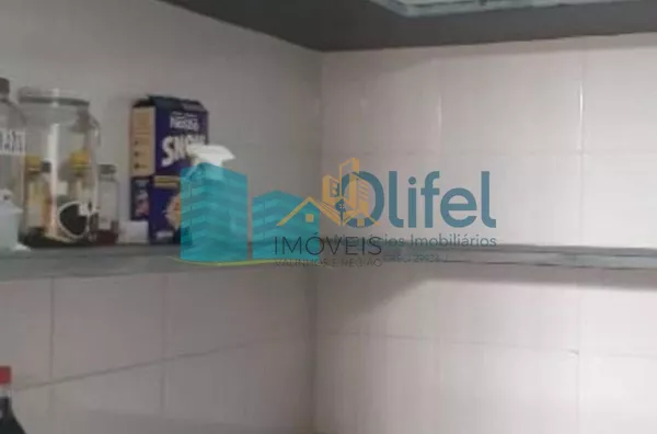 Excelente casa térrea em condomínio fechado na cidade de Louveira, com  3 suítes sendo 1 master com closet, sala de jantar, sala de estar , sala de TV, escritório, cozinha com armários , área de serviço com banheiro, churrasqueira e garagem  coberta para - Foto 22
