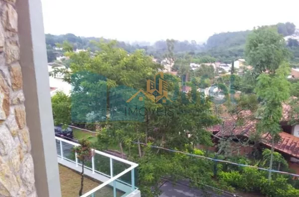 Casa à venda no Condomínio Jardim Botânico em Sousas. Com uma vista espetacular, ambientes espaçosos reformados e modernos. Construção sólida com 5 excelentes suítes.  Casa toda pensada em mobilidade e com elevador. Uma casa diferenciada e com vista magní - Foto 11