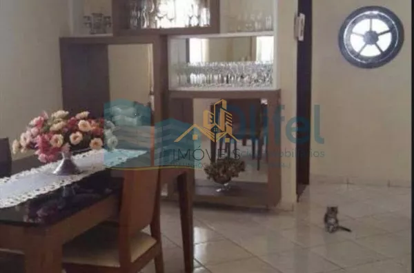 Ótima casa em bairro tranquilo na cidade de Louveira com 3 dormitórios sendo 1 suíte, sala 2 ambientes, cozinha americana com armários, edícula com churrasqueira gourmet e banheiro, quintal e garagem para 4 carros. - Foto 3