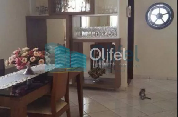 Ótima casa em bairro tranquilo na cidade de Louveira com 3 dormitórios sendo 1 suíte, sala 2 ambientes, cozinha americana com armários, edícula com churrasqueira gourmet e banheiro, quintal e garagem para 4 carros. - Foto 3