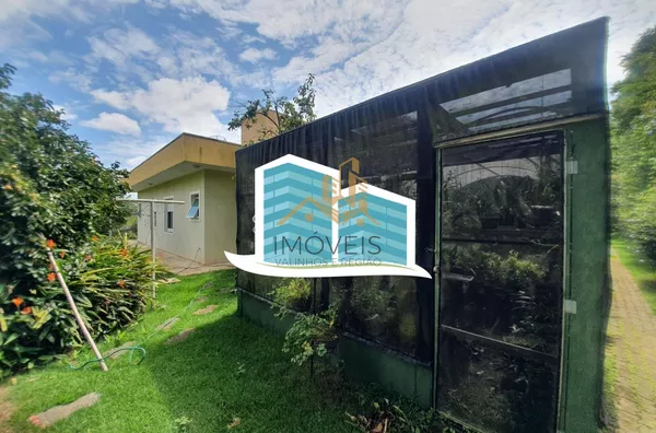Excelente casa, com ótima metragem em um dos condomínios conhecidos pela sua imensa área verde e beleza, excelente localização na cidade de Vinhedo. A casa foi construída em um terreno praticamente plano, opção ideal para quem busca acessibilidade. A casa - Foto 8