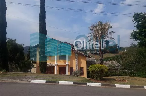 Excelente sobrado na cidade de  Louveira, com 4 dormitórios, sendo 1 suíte master com closet, banheiro social, quartos avarandados, lavabo, ampla sala de estar, jantar e mezanino, escritório, cozinha, copa, lavanderia, despensa, área gourmet com churrasqu - Foto 35
