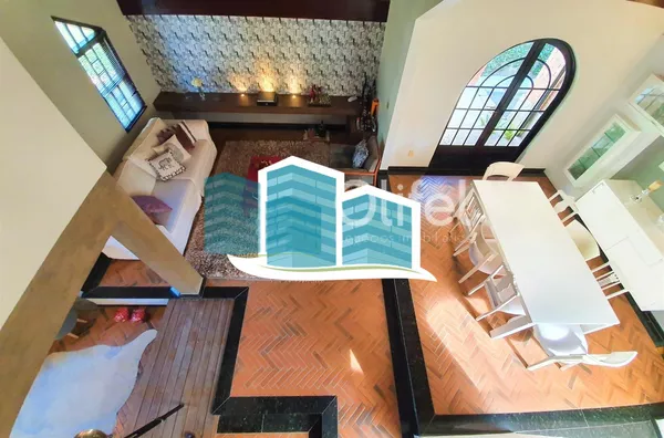 Maravilhosa casa a venda em condomínio na cidade de valinhos. com detalhes rústicos e da arquitetura inglesa. Aquela casa com cara de casa, a arquitetura diferenciada parece nos abraçar entre seus grandes vãos, vigas de madeira e concreto, arcos e piso ce - Foto 44