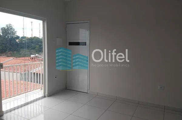 Casa térrea  em condomínio na cidade de Valinhos, contendo apenas escada para  acesso à casa. Localizada  região do Paiquerê, próximo ao Colégio Porto Seguro, Shopping Valinhos. Imóvel  com 3 dormitórios, sendo 1 suíte, todos com armários e ar condicionad - Foto 35