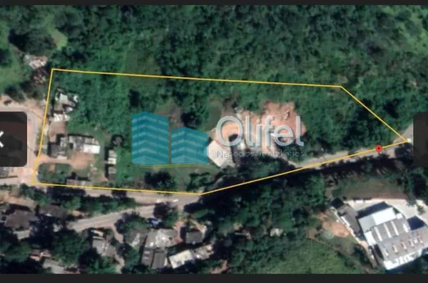 Área  com  27.000 m², zona mista.   Possui infra estrutura de esgoto, água e rua asfaltada. Excelente para diversas finalidades, devido a sua localização. Agende sua visita - Foto 1