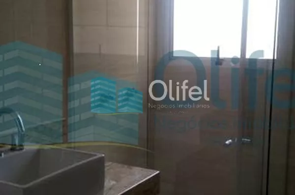 Excelente casa térrea com 3 dormitórios , sendo 1 suíte e 2 dormitórios com suíte americana (banheiro com entrada para dos 2 dormitórios, lavabo, escritório, ampla cozinha com armários, despensa, lavanderia, quintal com churrasqueira com armário e pia, ba - Foto 10