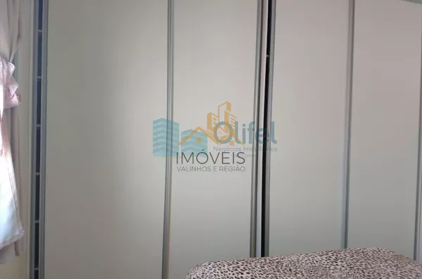 Excelente apartamento no centro da cidade de Louveira,  com 2 dormitórios, sendo 1 suíte com armário, sacada, banheiro social, ampla sala com 2 ambientes, cozinha planejada, lavanderia, vaga de garagem coberta, elevador, piscina e salão de festas.  Próxim - Foto 18