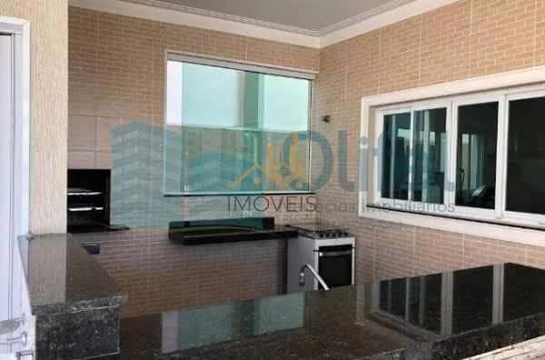 Sobrado em condomínio na cidade de Louveira,  com 3 dormitórios, 2 suítes, sendo 1 master com closet, escritório, sala 3 ambientes, home theater, ampla cozinha rica em armários, despensa, lavanderia, área gourmet com varanda, piscina aquecida, todo piso e - Foto 6