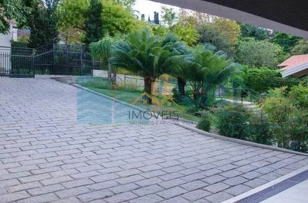 Casa residencial à venda, condomínio Estância Marambaia, Vinhedo. Maravilhosa casa, implantada em 4 lotes unificados que são passíveis de desmembramento, recentemente reformada, possui sala de estar com varanda e lago de carpas, sala de jantar, home theat - Foto 51