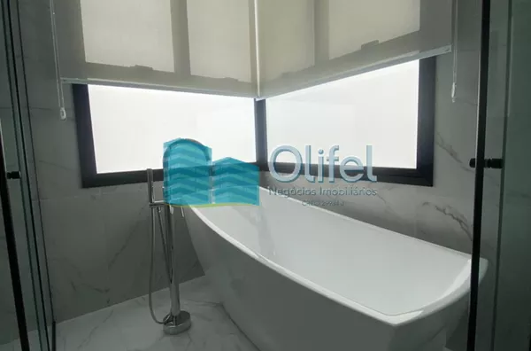 Lindo sobrado moderno, com acabamento fino, em condomínio fechado na cidade de Louveira,  com 3 amplas suítes, sendo a master com closet , ducha dupla,  banheira de imersão e varanda. Amplas  salas de estar, janter e TV, escritório,  terraço coberto, espa - Foto 19