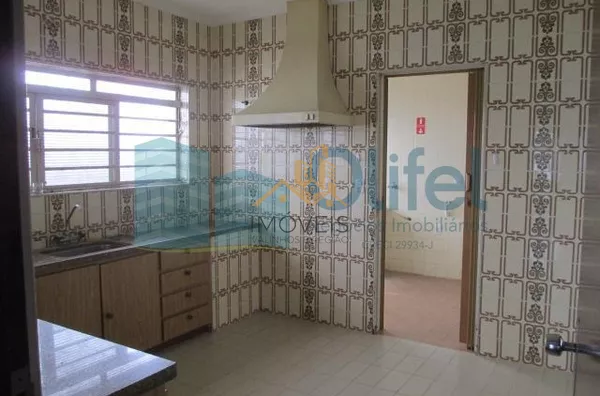 Oportunidade Única no Coração da Cidade! Residencial ou Comercial – A Escolha é Sua! - Foto 7