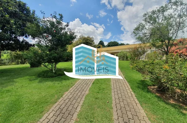 Excelente casa, com ótima metragem em um dos condomínios conhecidos pela sua imensa área verde e beleza, excelente localização na cidade de Vinhedo. A casa foi construída em um terreno praticamente plano, opção ideal para quem busca acessibilidade. A casa - Foto 10