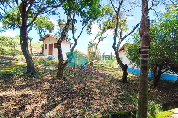 Excelente Chácara com 4 dormitórios à venda, 20.000 m² por R$ 2.350.000 - Monterrey - Louveira/SP  Se você procura para sua família um lugar cercado de muito verde, asfaltado, próximo a rodovia otima localização. Este lugar é um paraíso, para você desfrut - Foto 29
