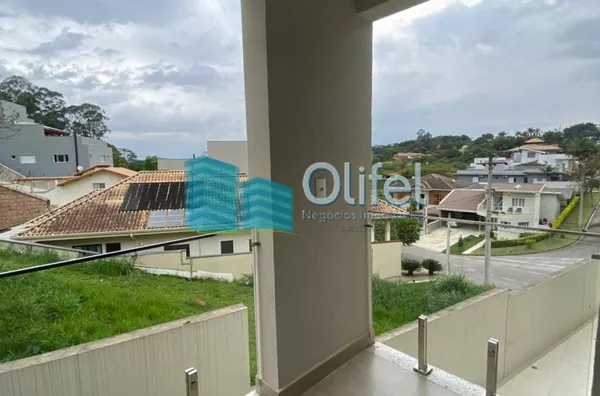 Lindo sobrado moderno, com acabamento fino, em condomínio fechado na cidade de Louveira,  com 3 amplas suítes, sendo a master com closet , ducha dupla,  banheira de imersão e varanda. Amplas  salas de estar, janter e TV, escritório,  terraço coberto, espa - Foto 32