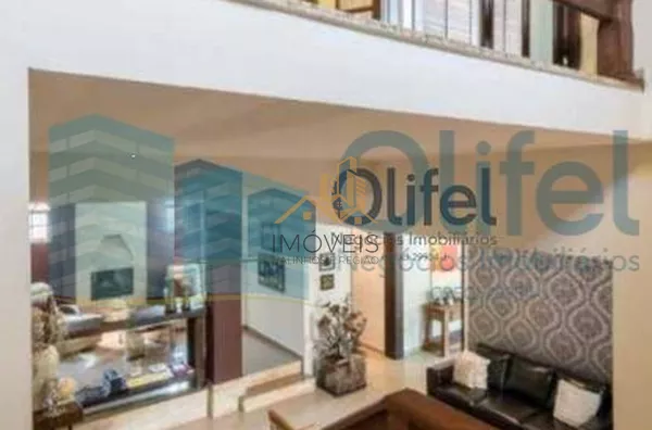 Excelente casa, estilo chácara, com belíssimo acabamento na cidade de Louveira com 1200 m² AT | 500 m² AC, sendo 03 dormitórios, sendo 1 master com closet, 03 banheiros, sala de TV, estar e jantar, lareira, adega, cozinha integrada rica em armários e i - Foto 18