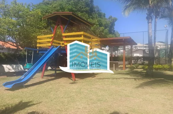Casa térrea  em condomínio na cidade de Valinhos, contendo apenas escada para  acesso à casa. Localizada  região do Paiquerê, próximo ao Colégio Porto Seguro, Shopping Valinhos. Imóvel  com 3 dormitórios, sendo 1 suíte, todos com armários e ar condicionad - Foto 21