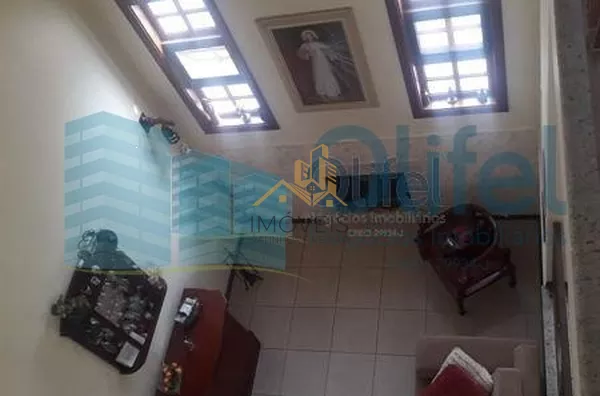 Excelente sobrado na cidade de  Louveira, com 4 dormitórios, sendo 1 suíte master com closet, banheiro social, quartos avarandados, lavabo, ampla sala de estar, jantar e mezanino, escritório, cozinha, copa, lavanderia, despensa, área gourmet com churrasqu - Foto 44
