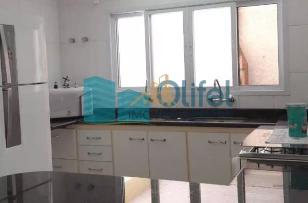 Excelente casa térrea em condomínio fechado na cidade de Louveira, com  3 suítes sendo 1 master com closet, sala de jantar, sala de estar , sala de TV, escritório, cozinha com armários , área de serviço com banheiro, churrasqueira e garagem  coberta para - Foto 23