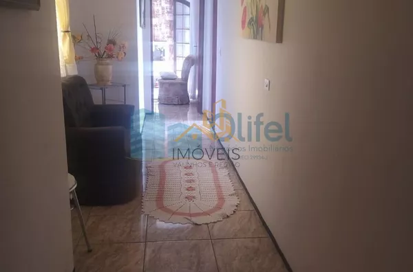Excelente sobrado em bairro residencial próximo ao centro na cidade de Louveira, com 3 suítes com planejados, avarandada, 2 amplas salas, cozinha planejada, área gourmet com churrasqueira, quintal, 2 vagas de garagem.  Agende a sua visita. - Foto 22