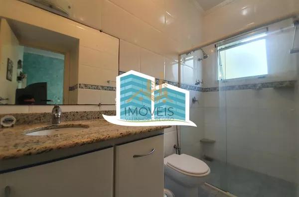 Excelente casa, com ótima metragem em um dos condomínios conhecidos pela sua imensa área verde e beleza, excelente localização na cidade de Vinhedo. A casa foi construída em um terreno praticamente plano, opção ideal para quem busca acessibilidade. A casa - Foto 35