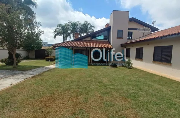 Para você que  busca uma excelente casa, assobradada, ensolarada, com ventilação natural, rua arborizada, condomínio com total segurança, acesso com identificação facial, portaria 24hs, área de lazer em uma cidade como Louveira, com estrutura, porém, mant - Foto 1
