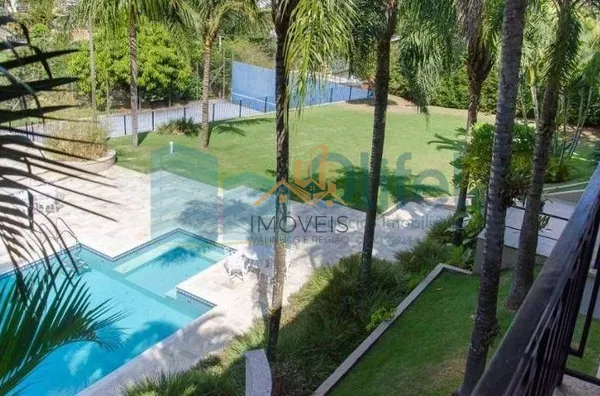 Casa residencial à venda, condomínio Estância Marambaia, Vinhedo. Maravilhosa casa, implantada em 4 lotes unificados que são passíveis de desmembramento, recentemente reformada, possui sala de estar com varanda e lago de carpas, sala de jantar, home theat - Foto 28