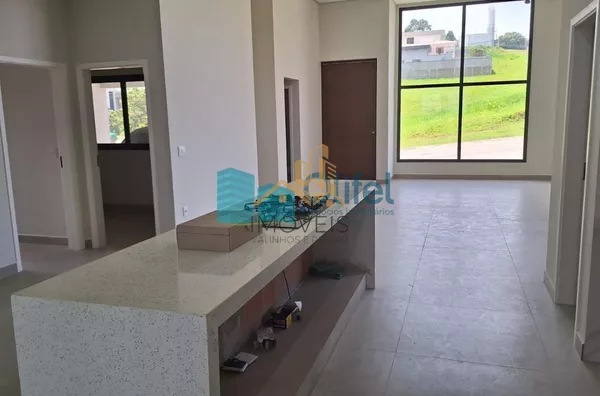 Excelente casa térrea,  novíssima,  em um dos condomínios mais procurados da cidade de Louveira com acabamento de primeira linha, telhado com telhas sanduiche que garantem conforto térmico da casa, proporcionando enorme conforto para sua família.  São 3 a - Foto 17