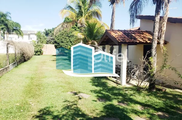 Excelente casa térrea a venda no Condomínio Parque Shangrilá na cidade de Campinas. Muita natureza e verde envolvem esse imóvel. A casa principal tem 3 dormitórios, sendo 1 suíte com closet, sala, cozinha e banheiro. Possui uma casa anexa, com sala, quart - Foto 1