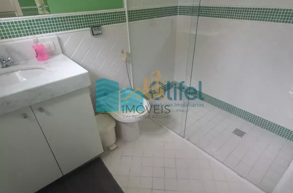 Para você que busca em apenas um lugar, qualidade de vida, conforto, espaço, excelente localização, seja para morar ou passar finais de semana com a família e amigos, apresento esta chácara localizada em um local apenas de chácaras, próximo ao centro da c - Foto 11