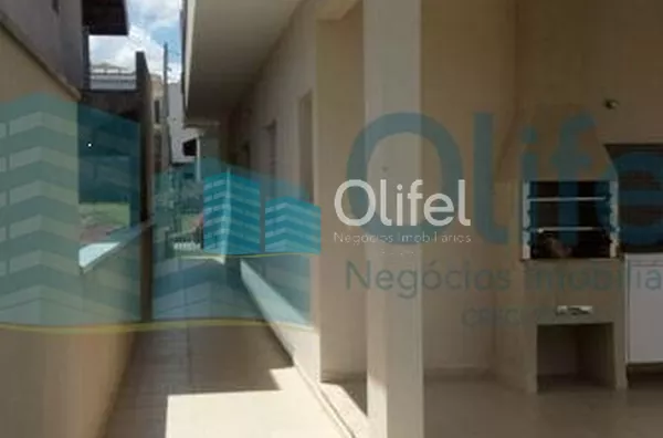 Excelente casa térrea com 3 dormitórios , sendo 1 suíte e 2 dormitórios com suíte americana (banheiro com entrada para dos 2 dormitórios, lavabo, escritório, ampla cozinha com armários, despensa, lavanderia, quintal com churrasqueira com armário e pia, ba - Foto 22