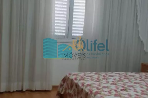 Excelente casa térrea em condomínio fechado na cidade de Louveira, com  3 suítes sendo 1 master com closet, sala de jantar, sala de estar , sala de TV, escritório, cozinha com armários , área de serviço com banheiro, churrasqueira e garagem  coberta para - Foto 8