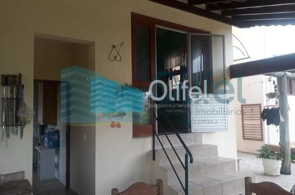 Excelente sobrado na cidade de  Louveira, com 4 dormitórios, sendo 1 suíte master com closet, banheiro social, quartos avarandados, lavabo, ampla sala de estar, jantar e mezanino, escritório, cozinha, copa, lavanderia, despensa, área gourmet com churrasqu - Foto 6