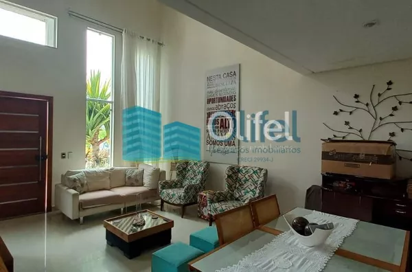 Excelente sobrado em condomínio fechado na cidade de Louveira. Ótimo acabamento, espaços amplos e confortáveis, ampla área gourmet com piscina.  Imóvel apto para financiamento.   Agende sua Visita - Foto 1