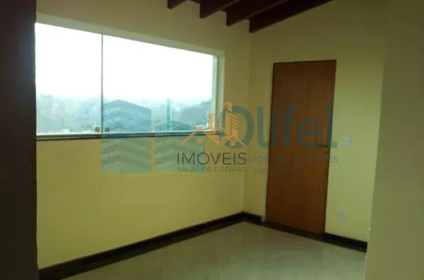 Casa à venda no Condomínio Jardim Botânico em Sousas. Com uma vista espetacular, ambientes espaçosos reformados e modernos. Construção sólida com 5 excelentes suítes.  Casa toda pensada em mobilidade e com elevador. Uma casa diferenciada e com vista magní - Foto 1
