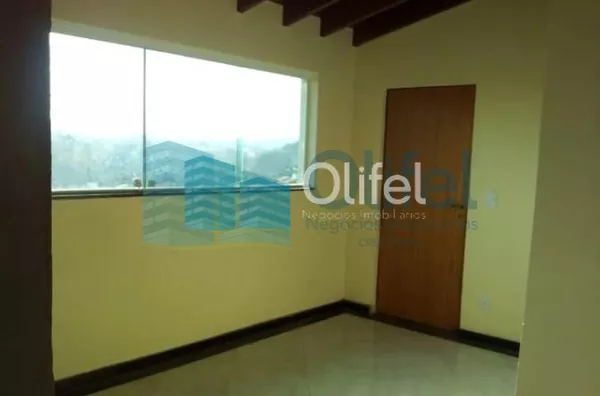 Casa à venda no Condomínio Jardim Botânico em Sousas. Com uma vista espetacular, ambientes espaçosos reformados e modernos. Construção sólida com 5 excelentes suítes.  Casa toda pensada em mobilidade e com elevador. Uma casa diferenciada e com vista magní - Foto 1