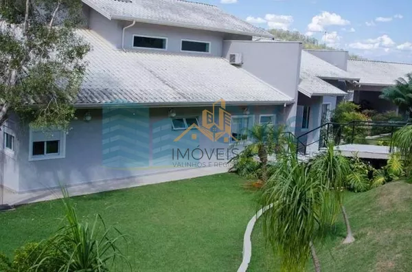 Casa residencial à venda, condomínio Estância Marambaia, Vinhedo. Maravilhosa casa, implantada em 4 lotes unificados que são passíveis de desmembramento, recentemente reformada, possui sala de estar com varanda e lago de carpas, sala de jantar, home theat - Foto 47