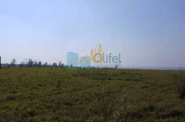 Terreno com 6.030m², plano em área Industrial, ZPI01, á 100m da Rodovia Anhanguera. Excelente localização. Agende a sua visita. - Foto 2