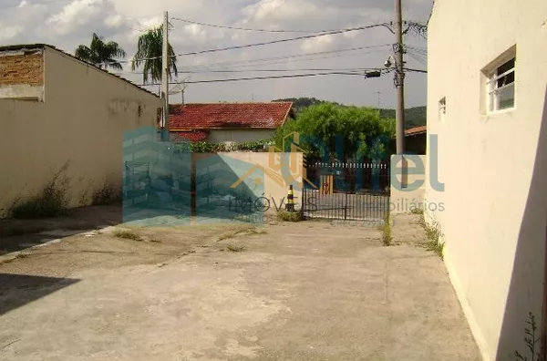 Linda casa que se encontra na cidade de vinhedo, venha conhecer e se encantar com a qualidade de vida!!!! - Foto 10