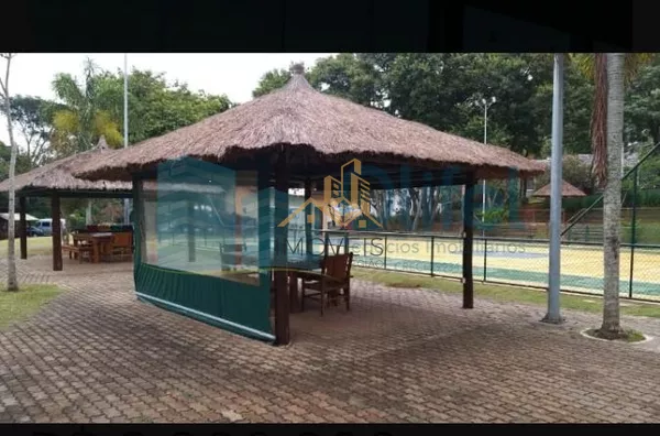 Casa à venda no Condomínio Jardim Botânico em Sousas. Com uma vista espetacular, ambientes espaçosos reformados e modernos. Construção sólida com 5 excelentes suítes.  Casa toda pensada em mobilidade e com elevador. Uma casa diferenciada e com vista magní - Foto 5